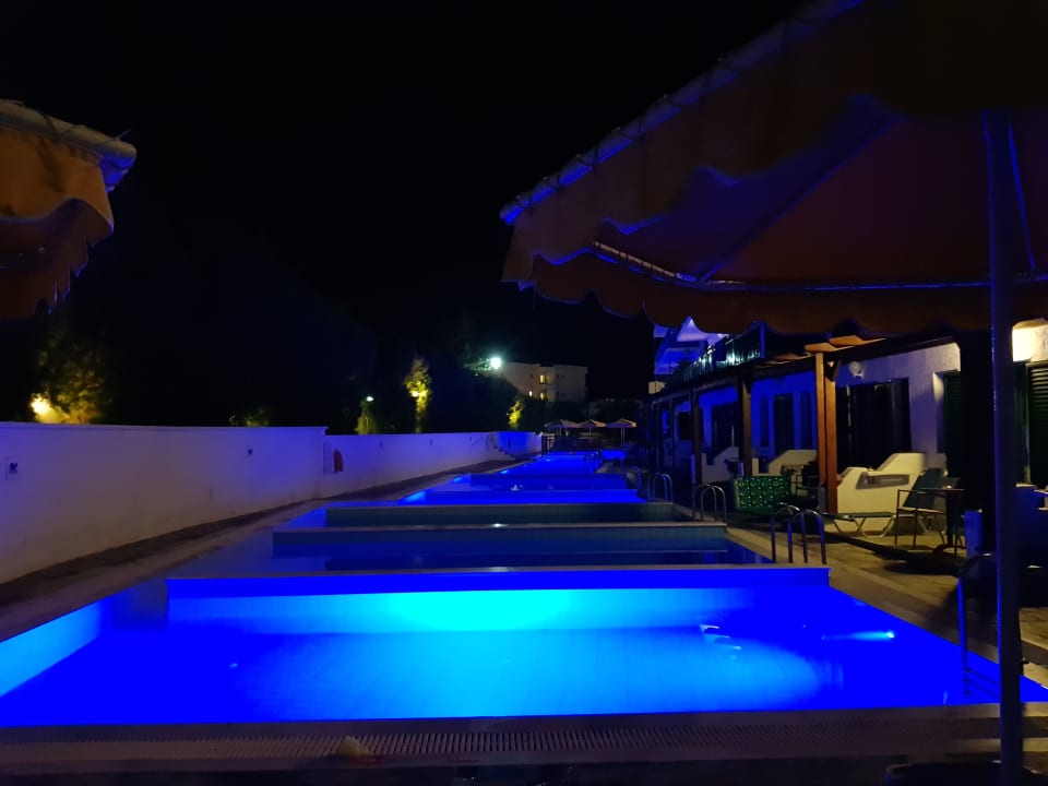 Pool Mitsis Selection Rinela