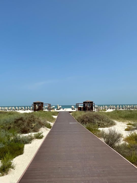 Strand Rixos Premium Saadiyat Island