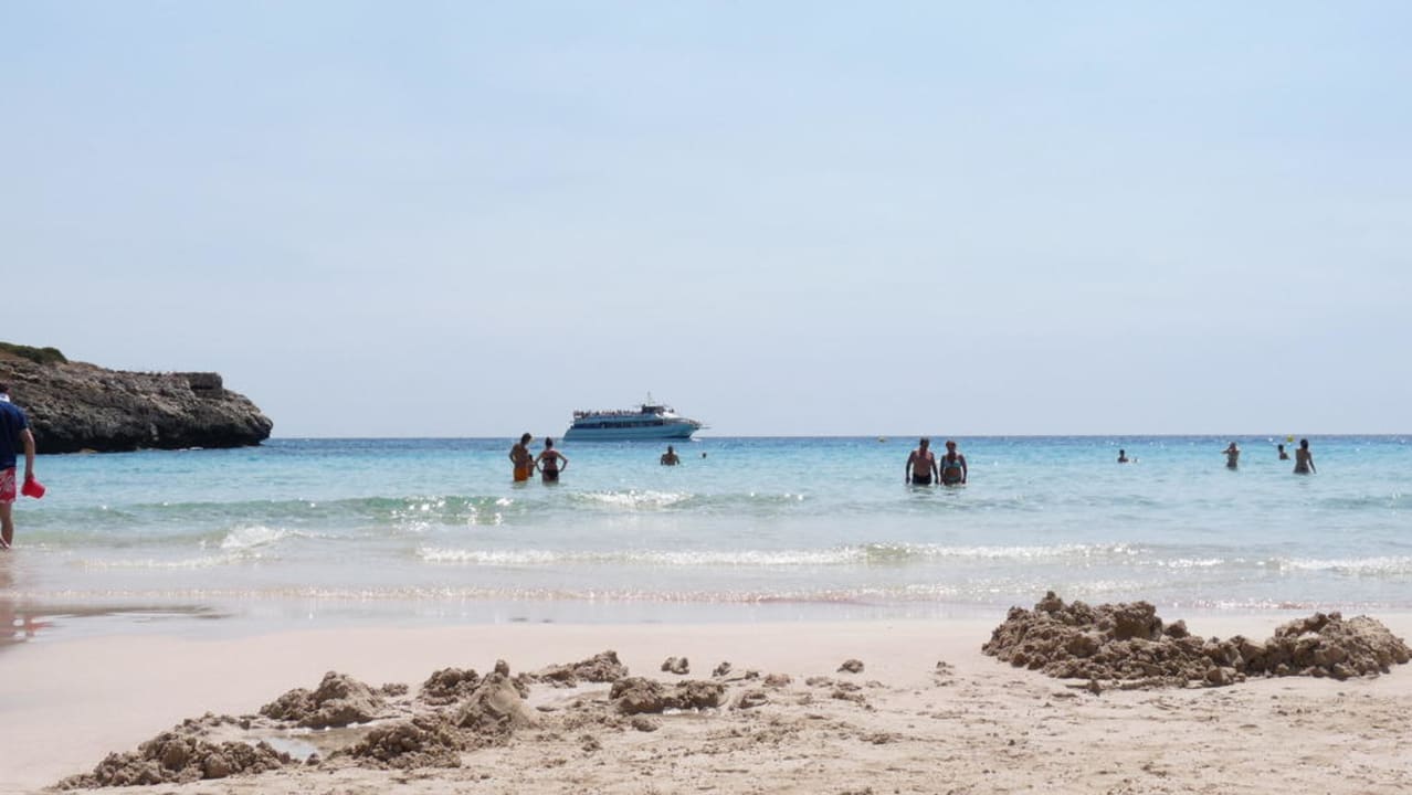 Catamaranboot blau punta reina