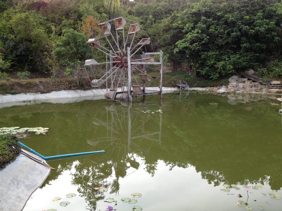 Staw Santhiya Koh Phangan Resort & Spa