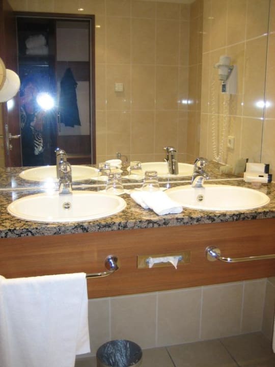 Bad Dorint Hotel am Dom Erfurt