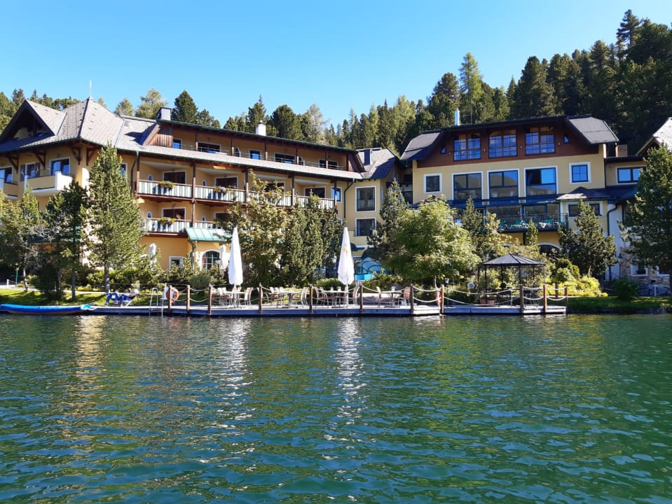 Außenansicht Seehotel Jägerwirt