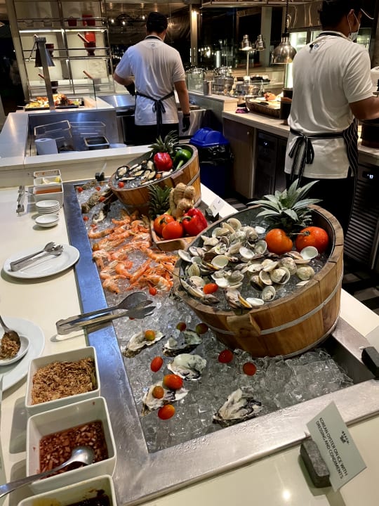 Gastro Phuket Marriott Resort & Spa Merlin Beach