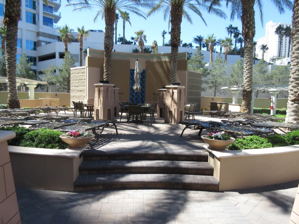 Restaurant Hilton Grand Vacations Suites on the Las Vegas Strip