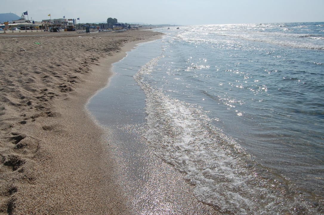 Sąsiednia plaża Hotel Serita Beach