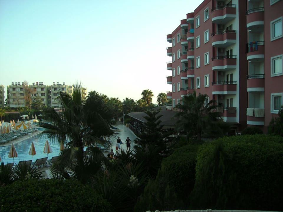 Blick vom Balkon Hotel Royal Garden Beach