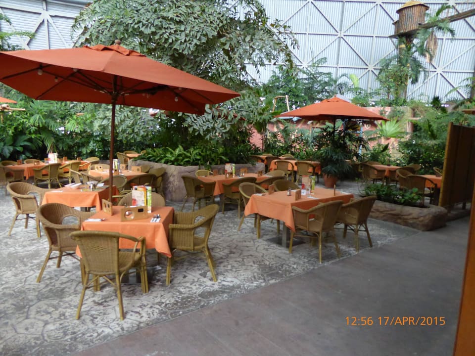 Für den Abend schon eingedeckt Tropical Islands Resort