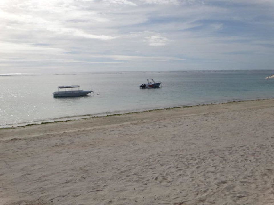 Ausflüge am Strand buchen Crystals Beach Resort Belle Mare, a member of Radisson Individuals
