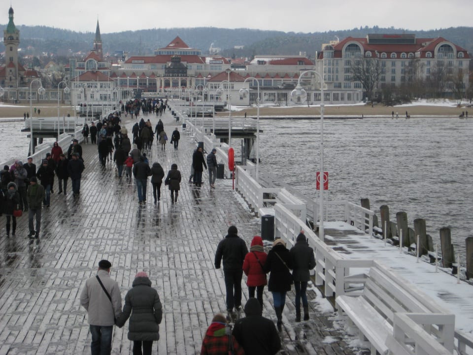 Sheraton Hotel vom Pier am Ostersonntag 2013 Sheraton Sopot Hotel