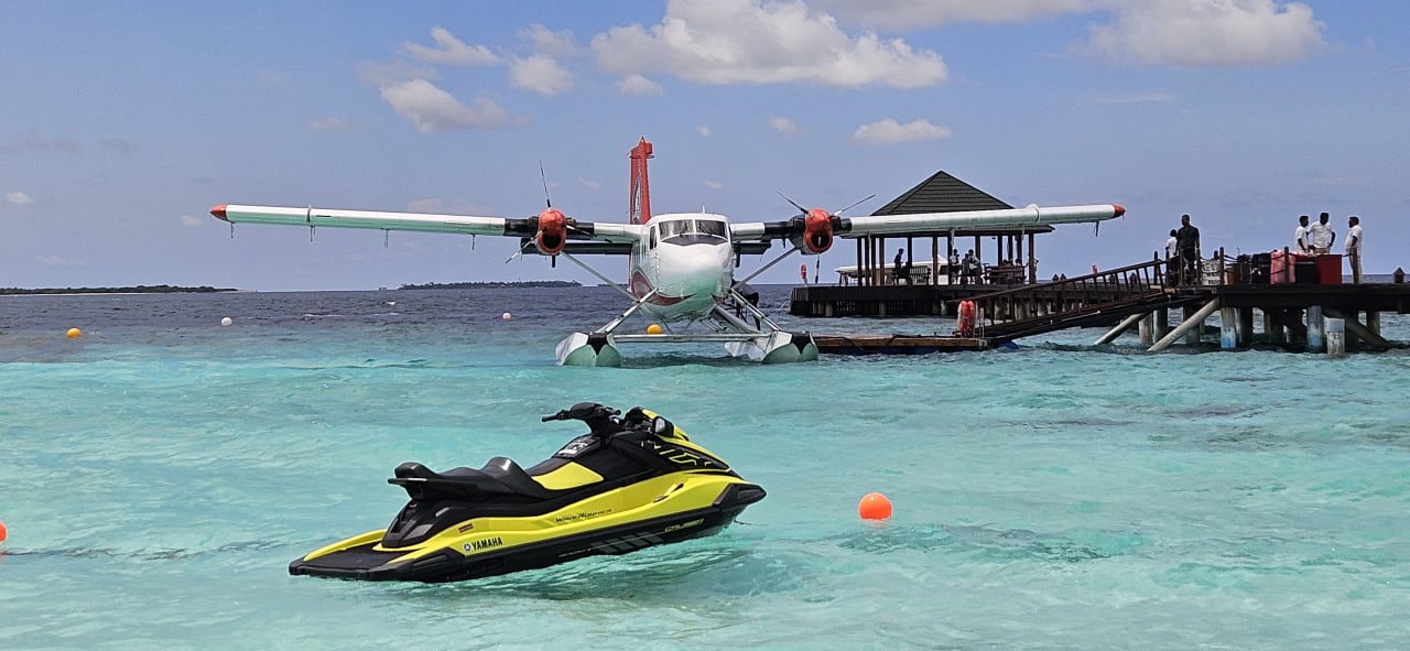 Strand Adaaran Select Meedhupparu Island Resort - Premium All Inclusive