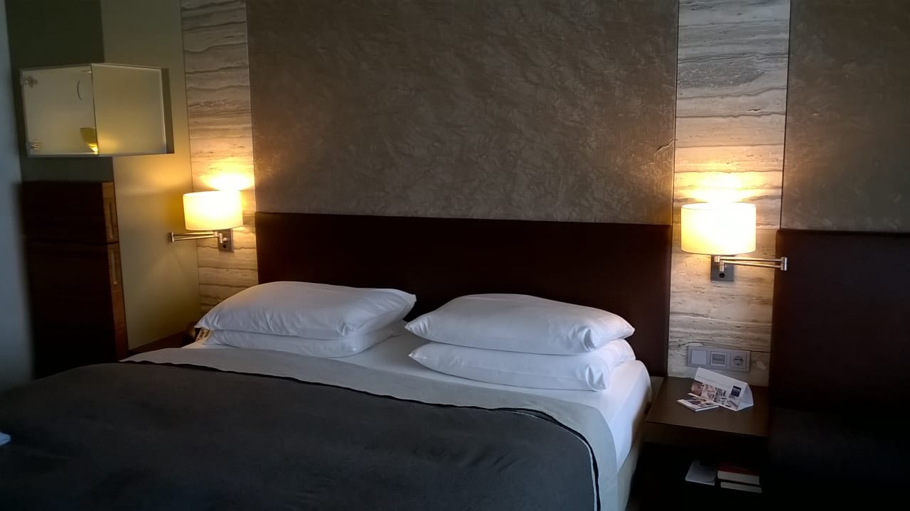 Zimmer Dorint Hotel am Heumarkt Köln