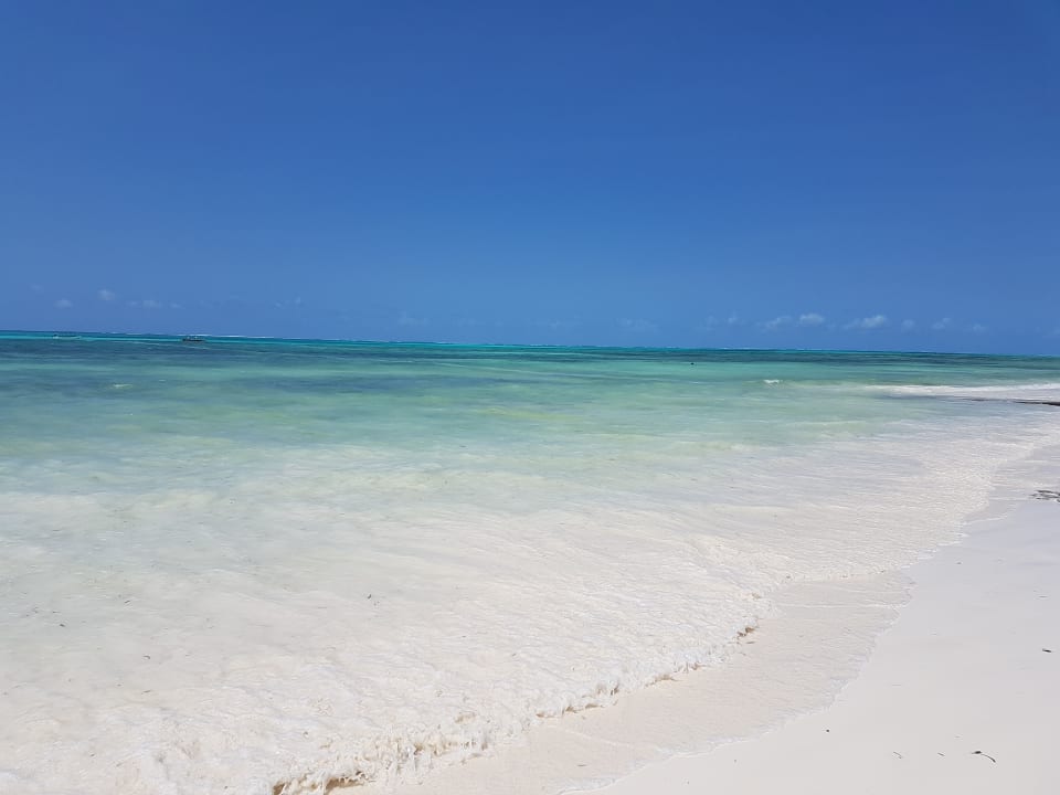 Strand Karafuu Beach Resort & Spa