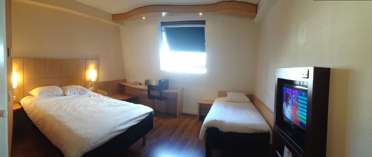 Camera n.503 Hotel Ibis Brussels Gare du Midi