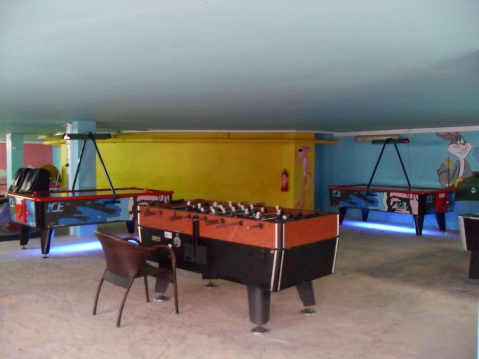 Salon gier Kiani Beach Resort Family All Inclusive