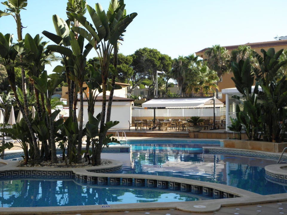 Kleiner Poolbereich Grupotel Acapulco Playa - Adults Only