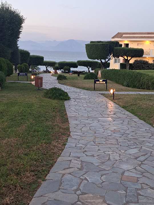 Gartenanlage Hotel Mareblue Beach