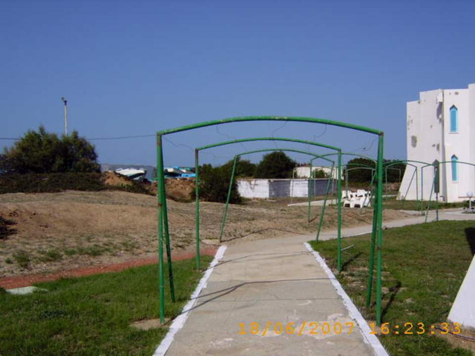 Ungepflegter Teil der Anlage Ruspina Beach Resort