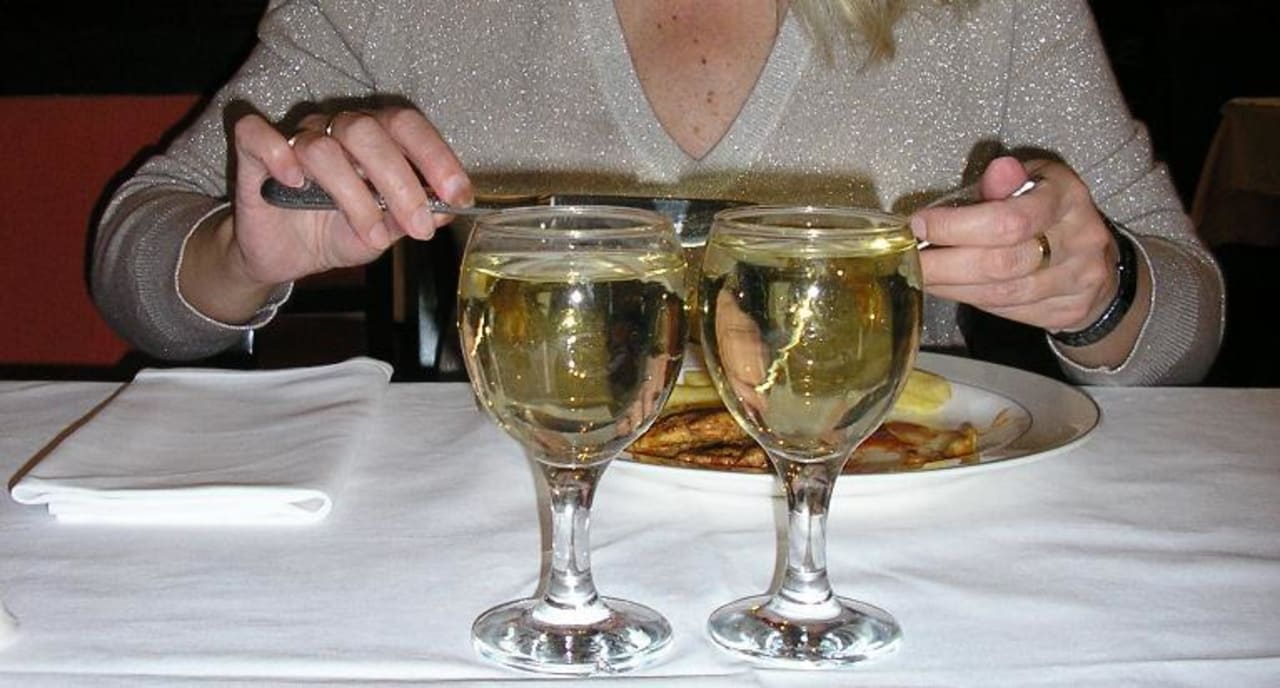 Volle Weingläser! Asteria Collection Side