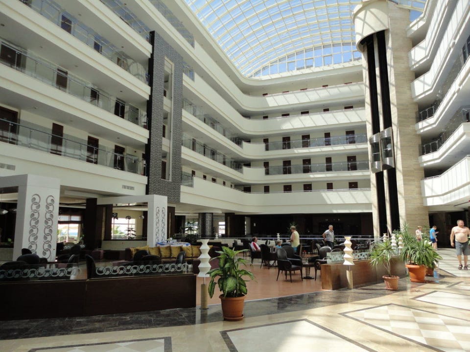 Eingangsbereich Seaden Sea World Resort & Spa