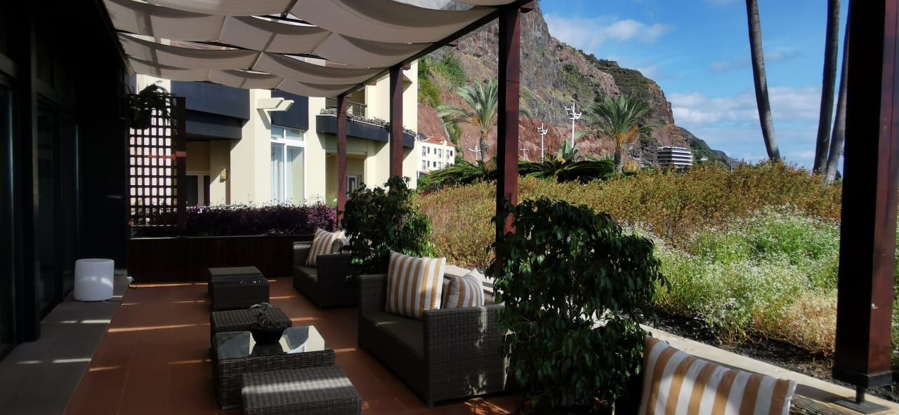 Gastro Calheta Beach