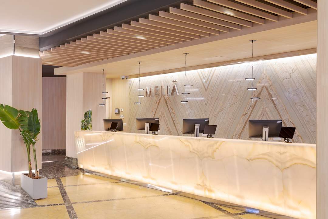 Lobby Hotel Meliá Alicante