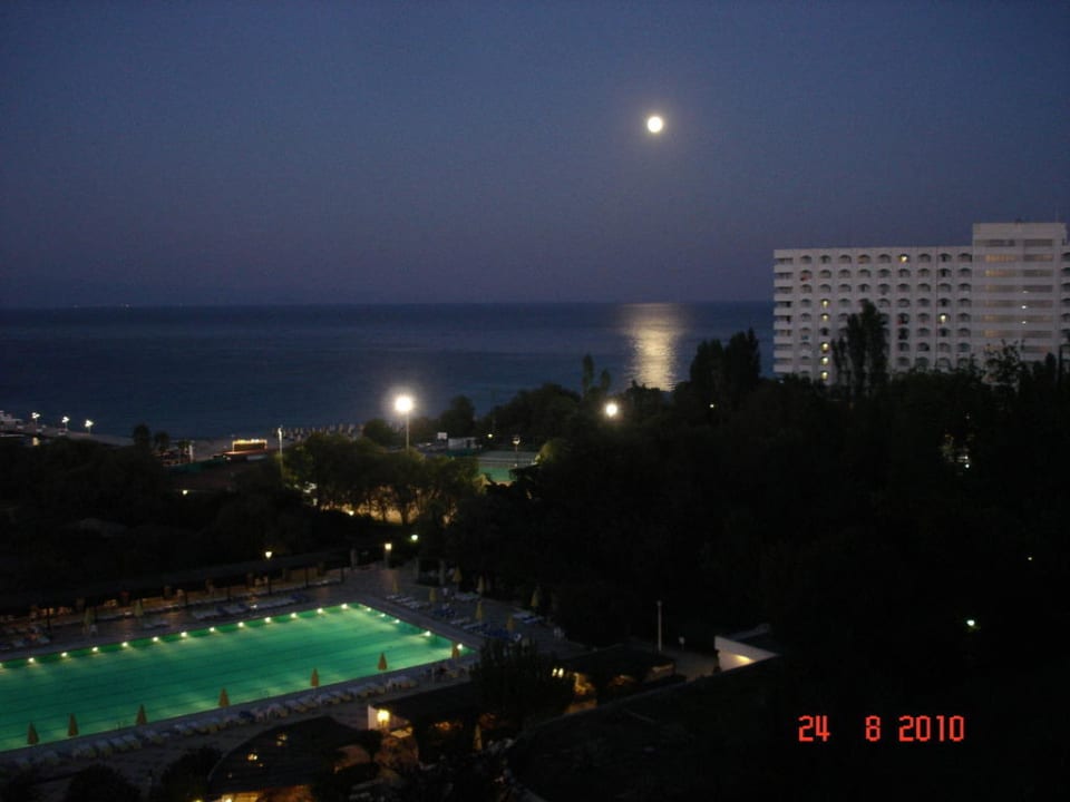 Vollmond über Kallithea Hotel Athos Palace