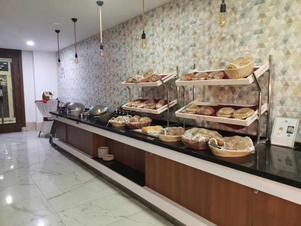 Gastro Side Aquamarin Resort & Spa