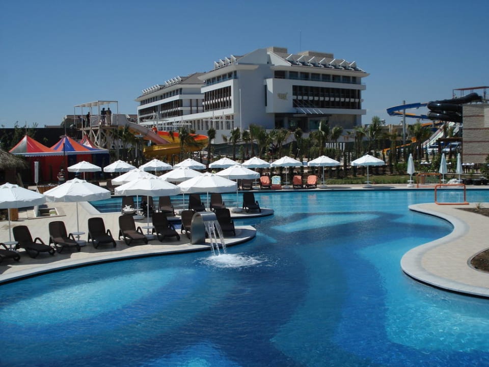 Ander stukje zwembad Sherwood Dreams Resort