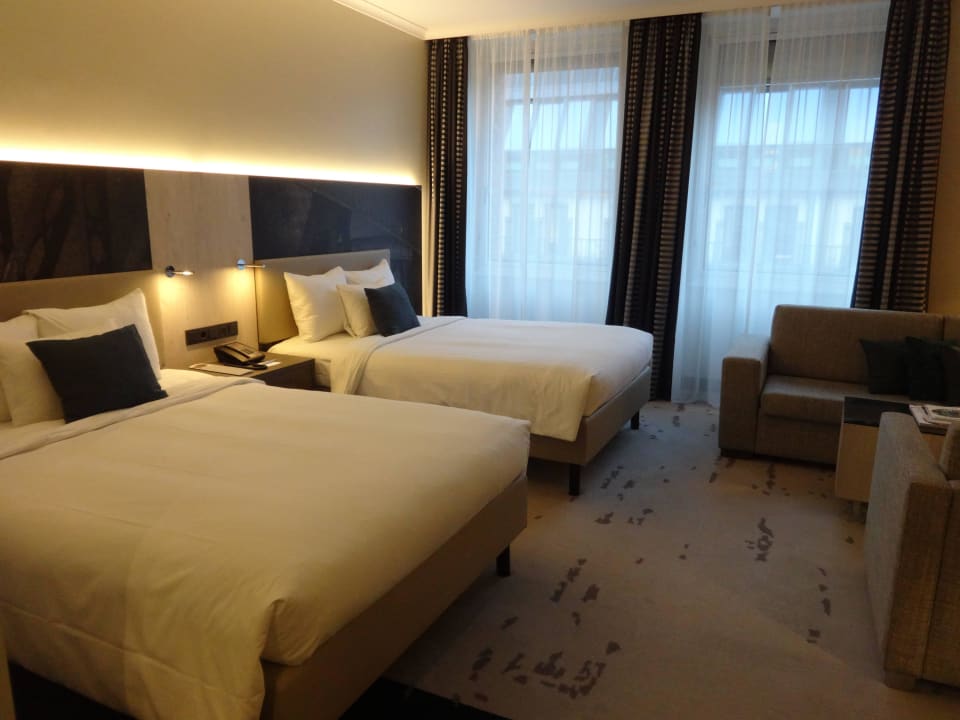 Studio Suite 507 Renaissance Hamburg Hotel