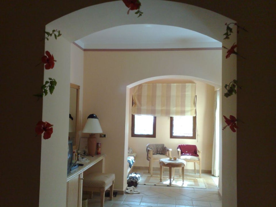 Geburtstagsschmuck im Zimmereingang Steigenberger Coraya Beach - Adults only