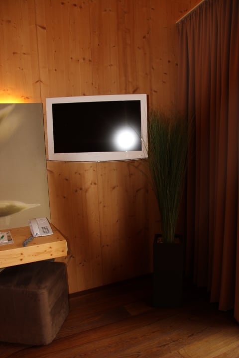 Fernseher Spa Hotel Zedern Klang