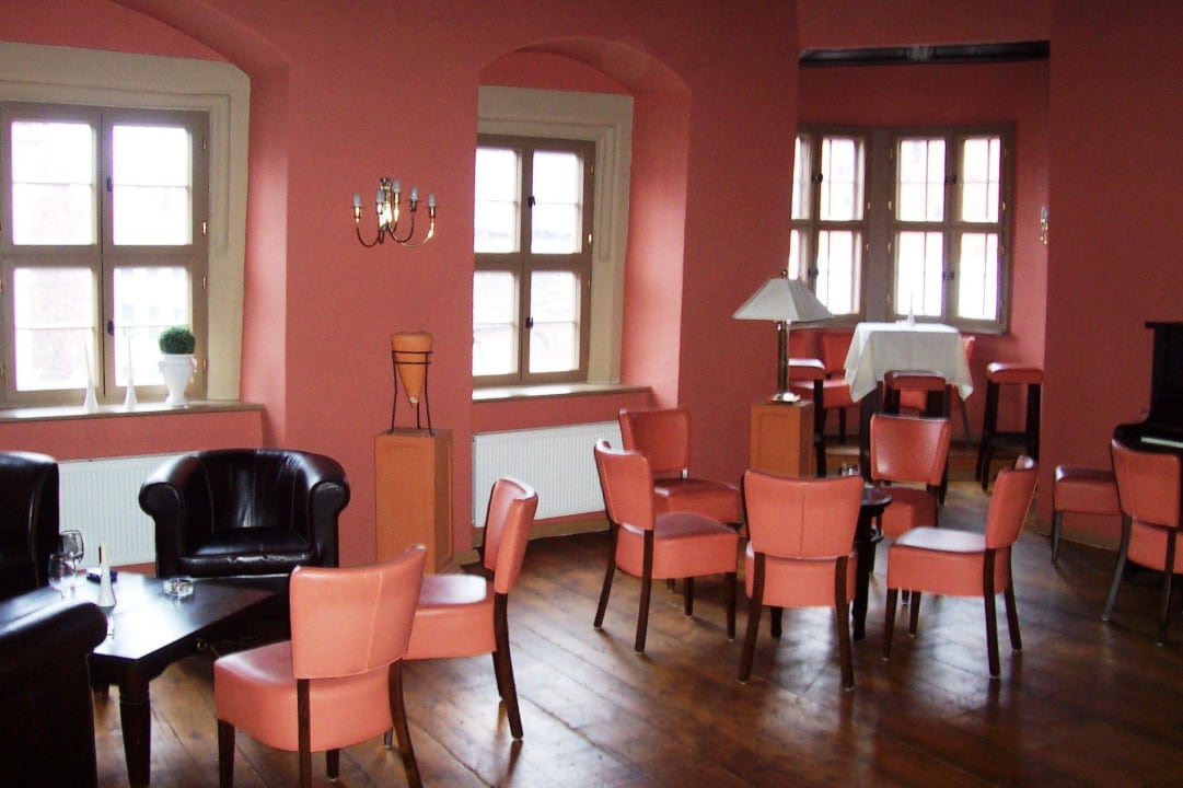 Historische Raucher Lounge Hotel Wyndham Garden Quedlinburg Stadtschloss
