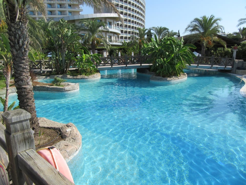 Pool Royal Wings Hotel