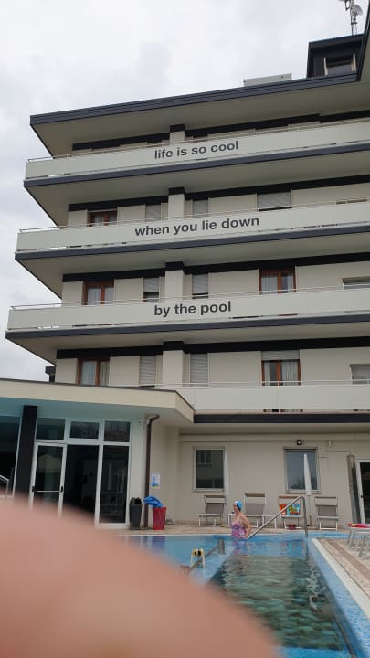 Außenansicht Hotel Aqua