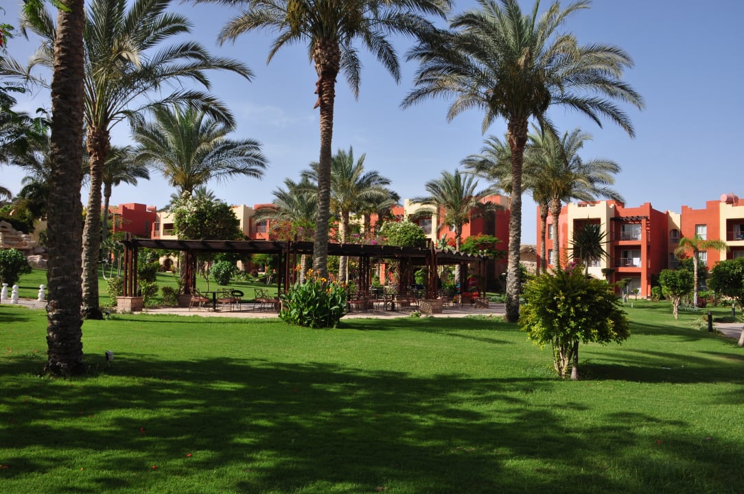 Gartenanlage SUNRISE Cardina Resort