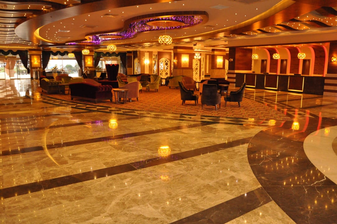 Lobby (1) Dizalya Palm Garden