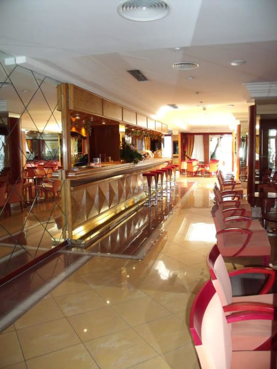 Bar allsun Hotel Cormoran