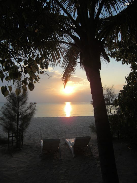 Sonnenaufgang vor Bungalow 7 Summer Island Maldives
