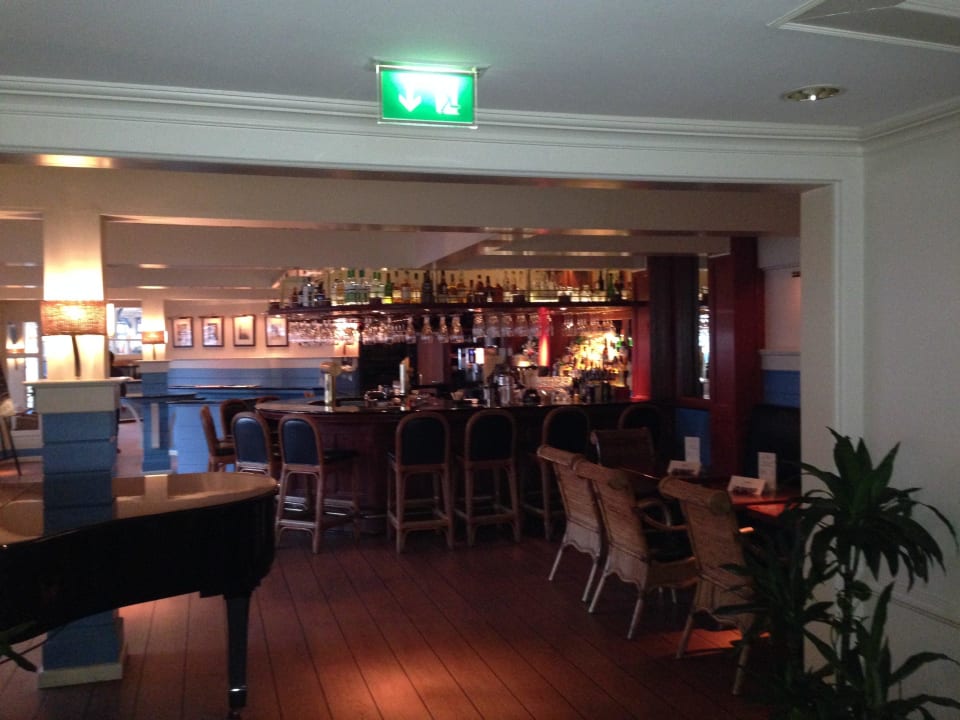 Bar mit Flügel Bergström Hotel Lüneburg