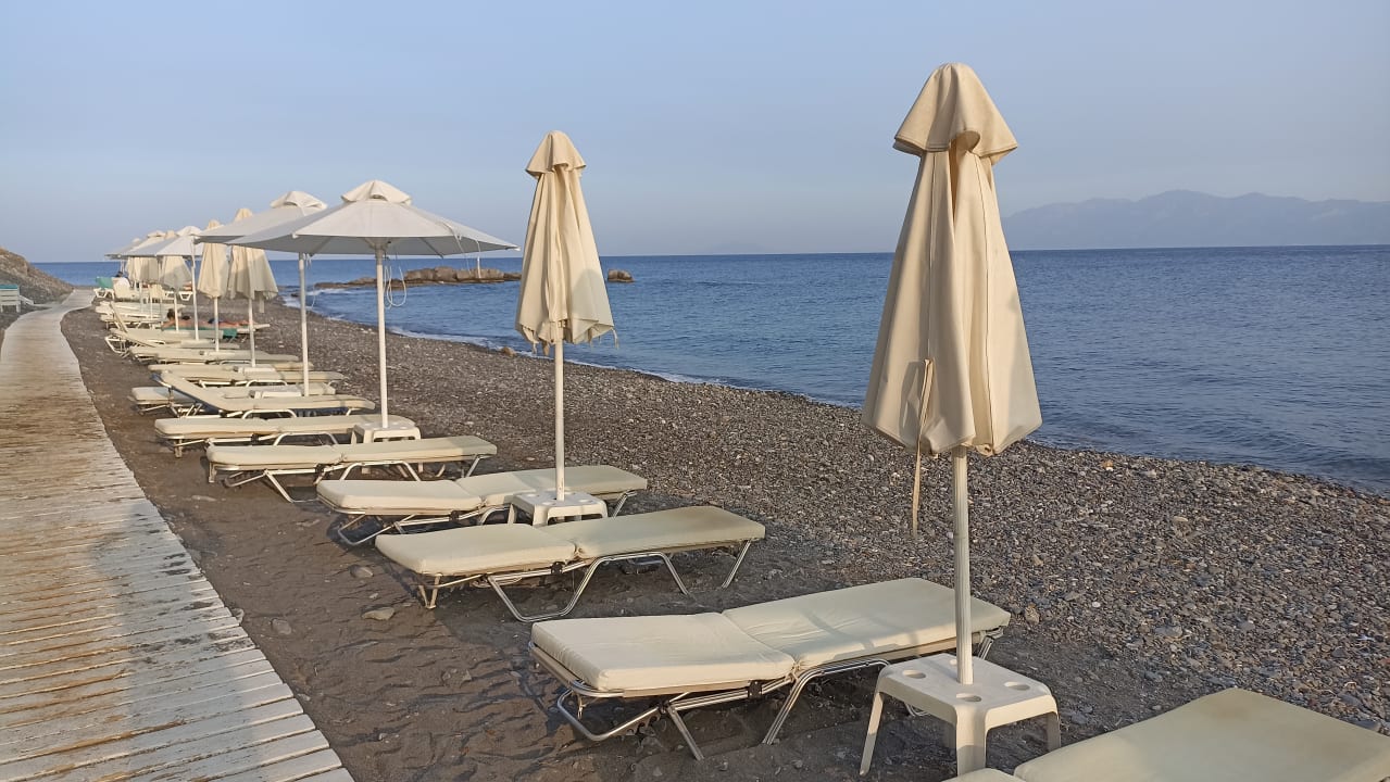 Strand Dimitra Beach Hotel & Suites