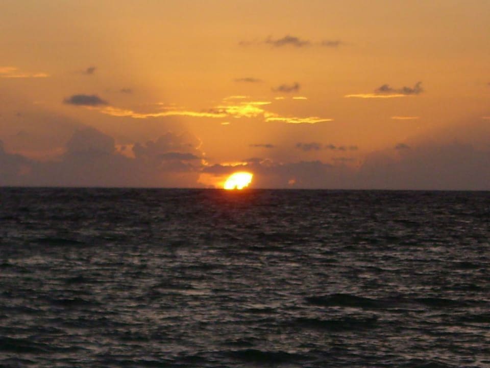 Sonnenaufgang über dem Meer Grand Palladium Select Bávaro Resort & Spa