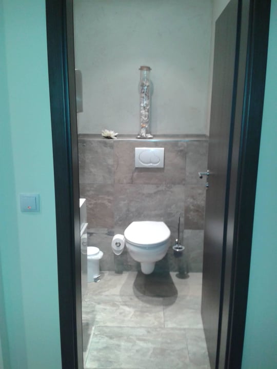 Toilette in der Sauna Hotel Pfälzer Hof