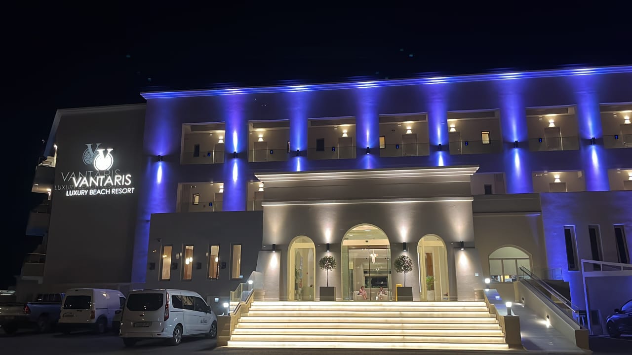 Außenansicht Vantaris Luxury Beach Resort