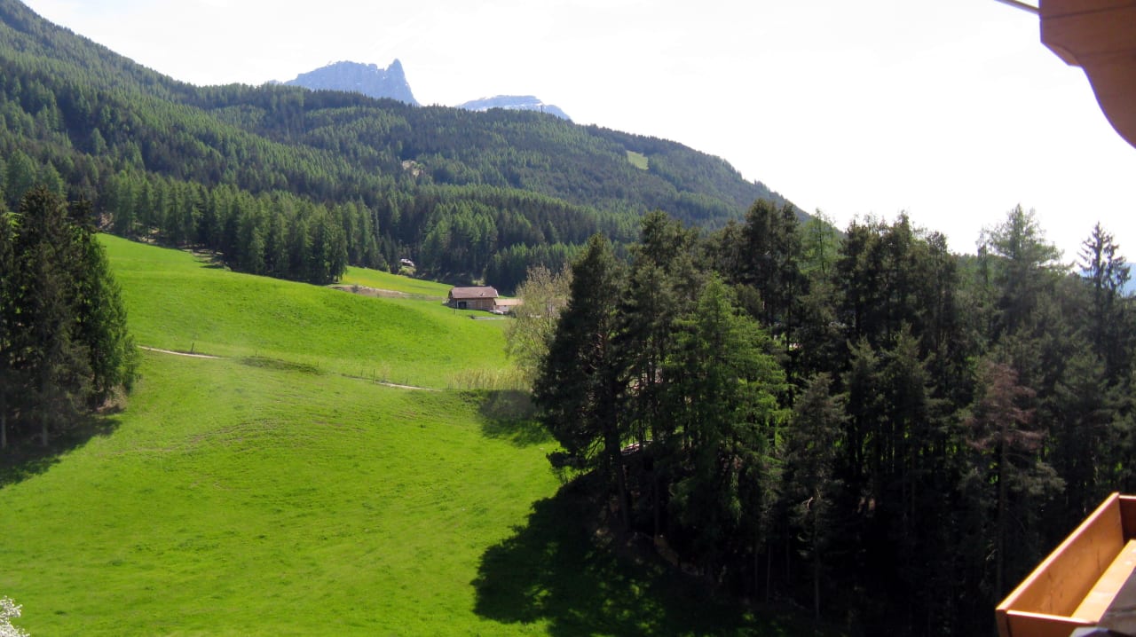 Zimmeraussicht Hotel Chalet Tianes
