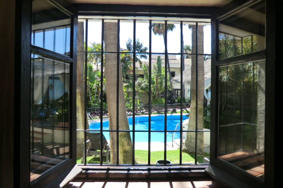 Ausblick aus Zimmer 221  BlueBay Banús