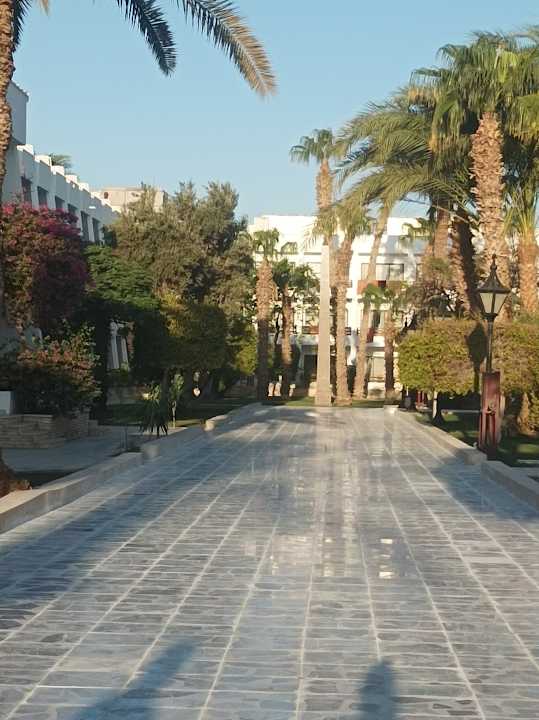 Außenansicht The Grand Hotel Hurghada