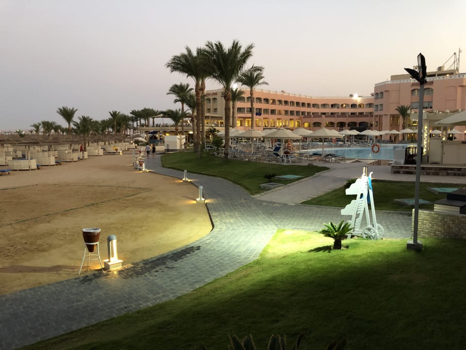 Außenansicht Beach Albatros Resort