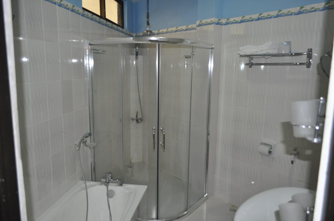 Bathroom - Hotel Asante Hotel Asanté