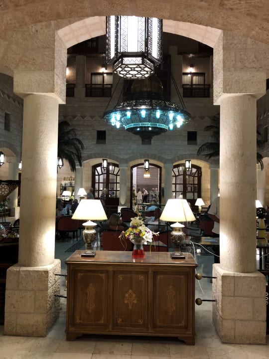 Lobby Mövenpick Resort Petra