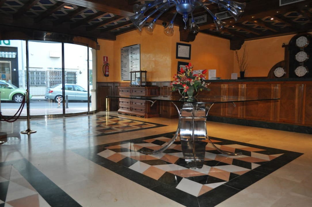 Recepcja Hotel Fénix Torremolinos - Adults only